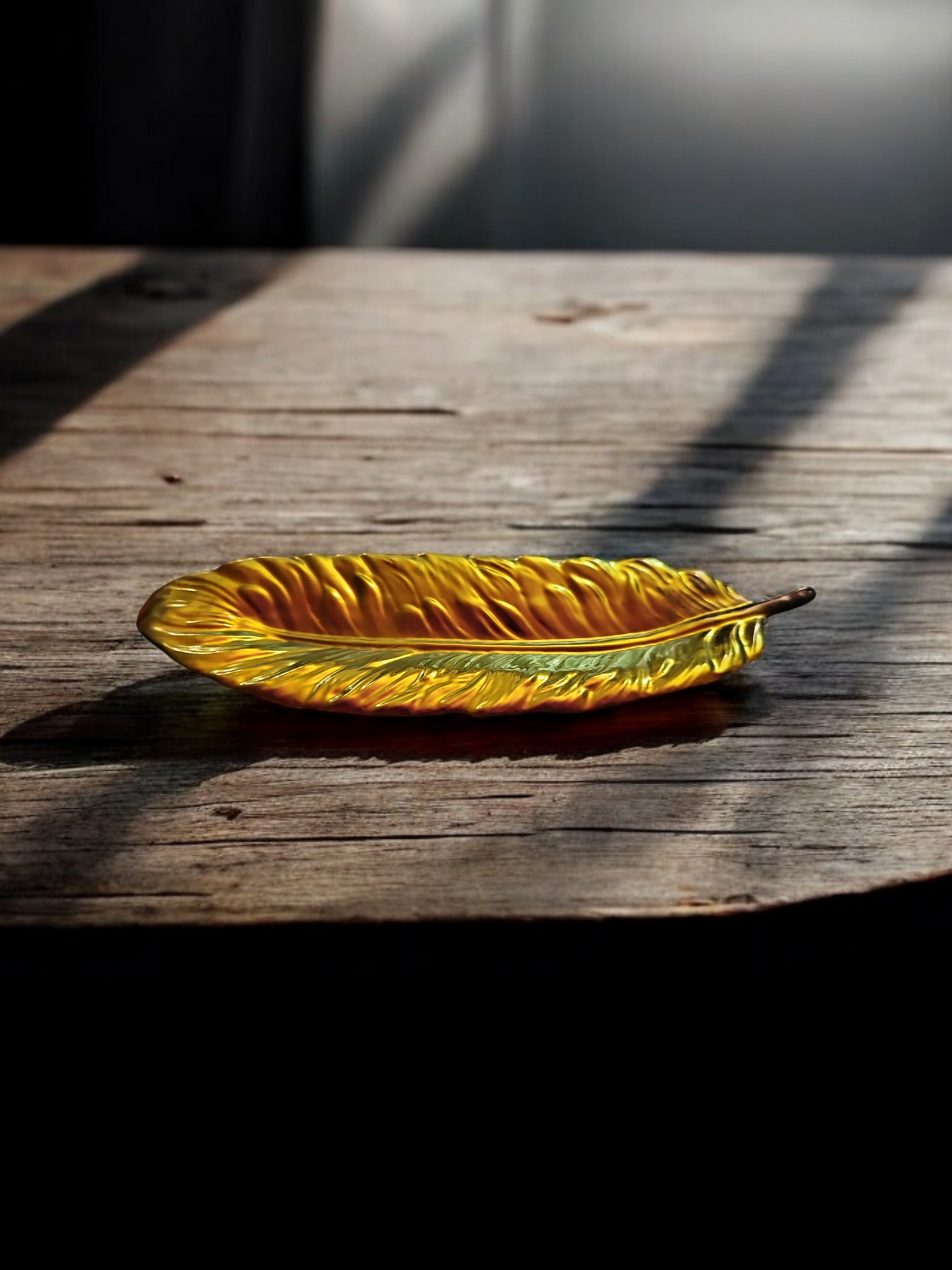 Feather Tray